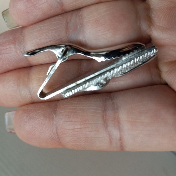 Vintage Tie Brooch T10 Jewelry Accessory Pin Neck Ties Preppy Business Office - Picture 8 of 9